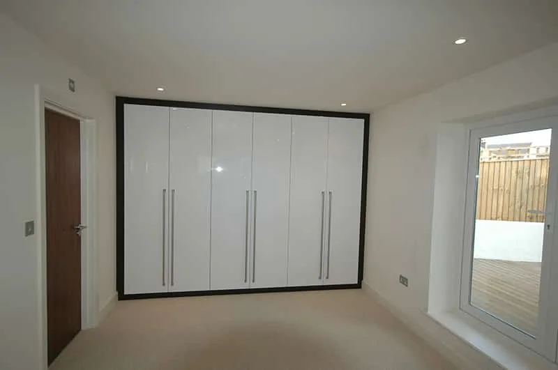 built in bedroom wardrobes