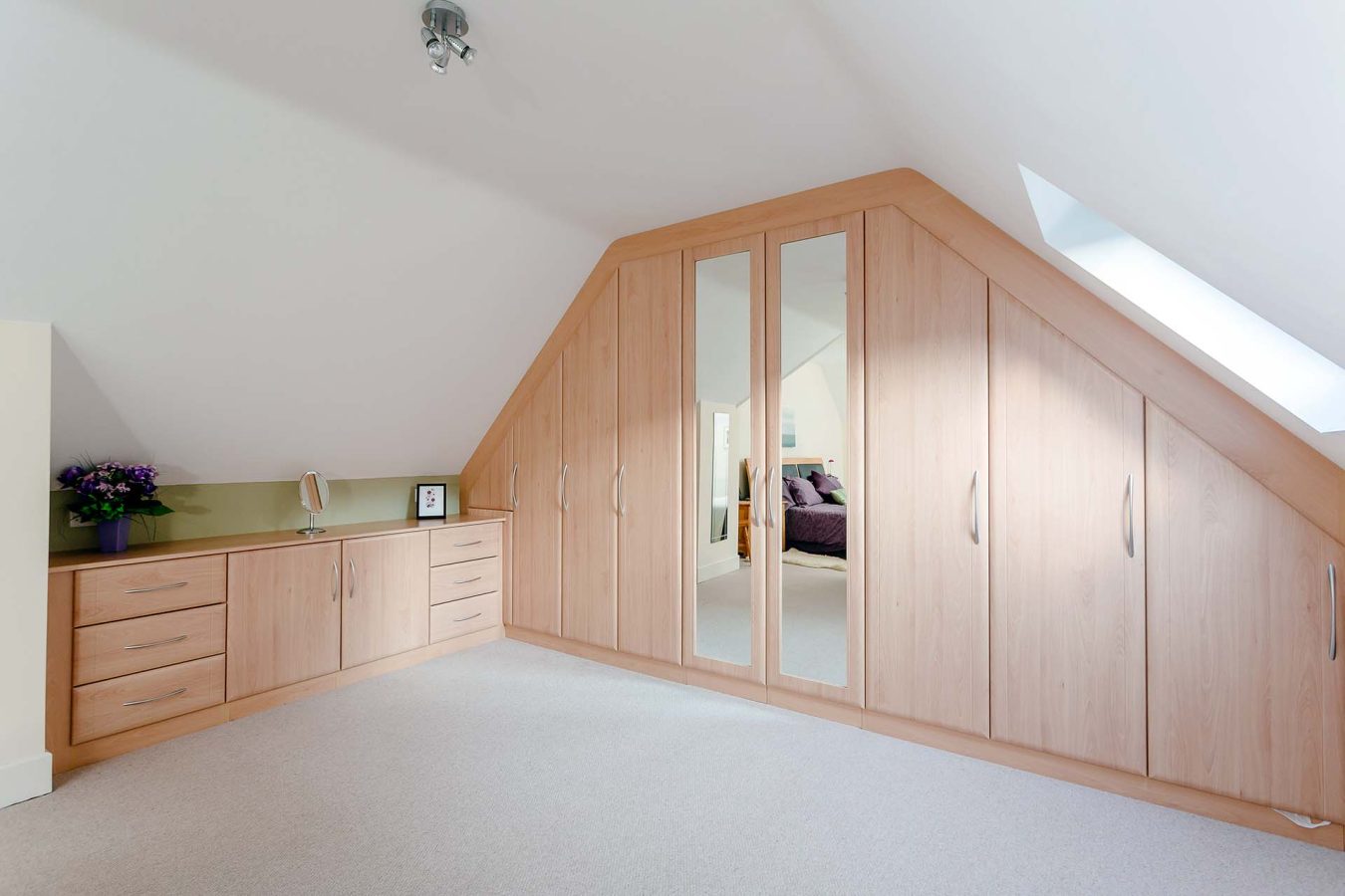 Floor To Ceiling Wardrobes | Fitted Wardrobes for Sloping Ceilings
